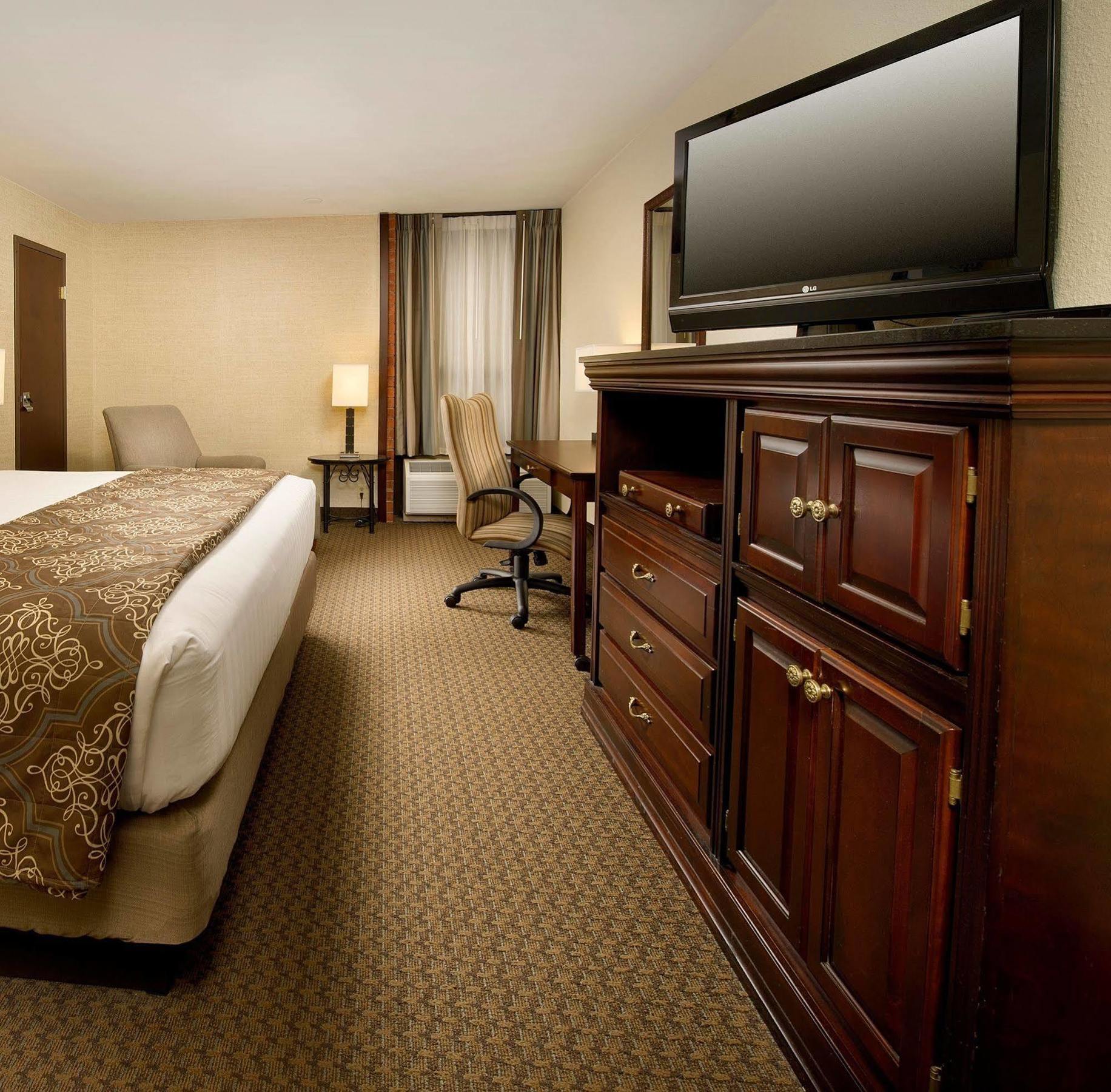 Drury Inn & Suites St. Louis - Fairview Heights Dış mekan fotoğraf
