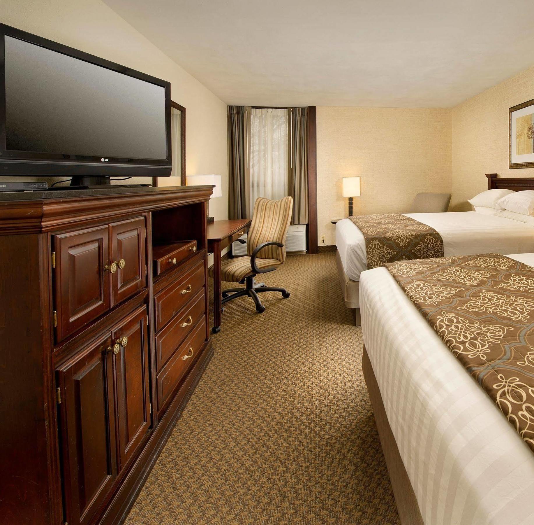 Drury Inn & Suites St. Louis - Fairview Heights Dış mekan fotoğraf
